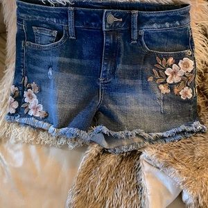 Brand New Miss Me jean shorts with embroidered flowers has stretch.